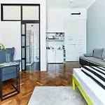 Rumor Apartments